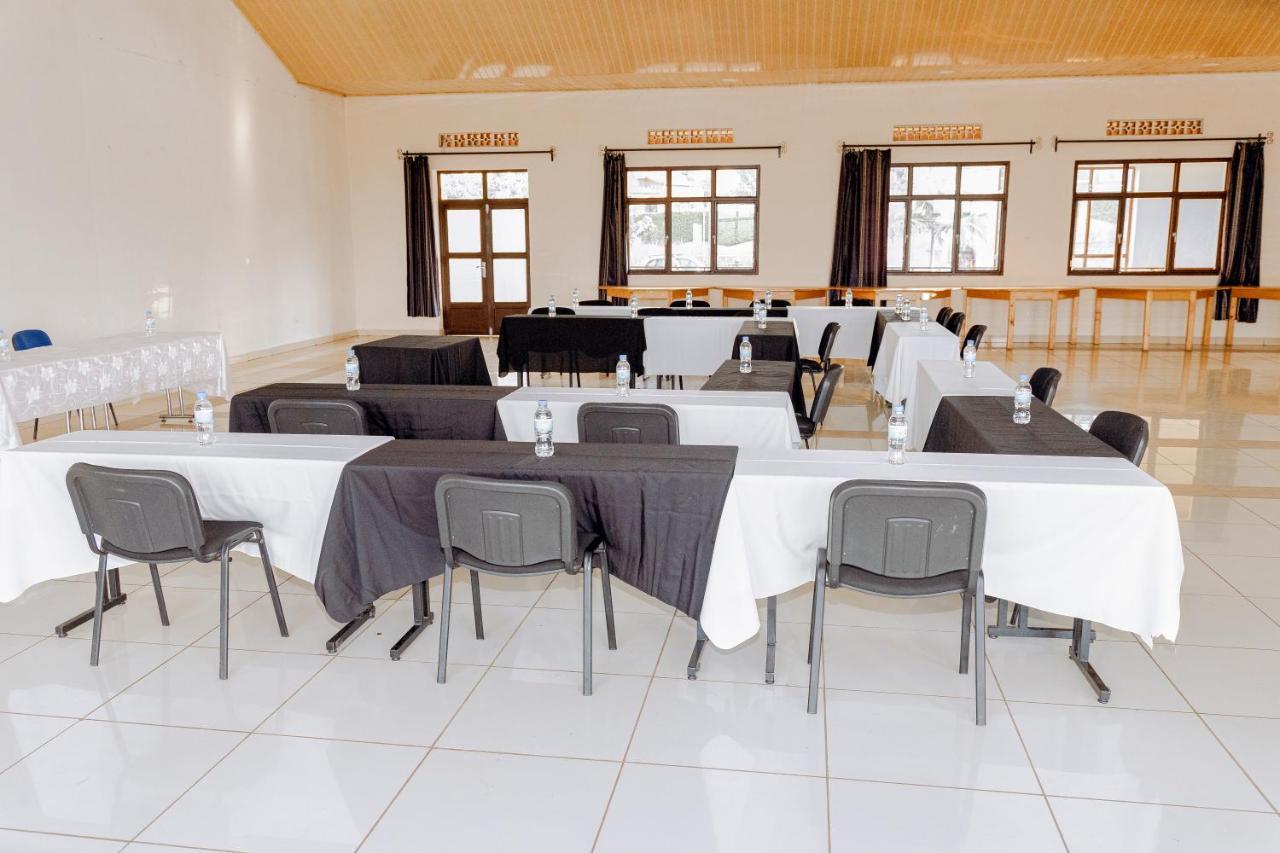 Centre Saint Vincent Pallotti Kigali Exterior foto