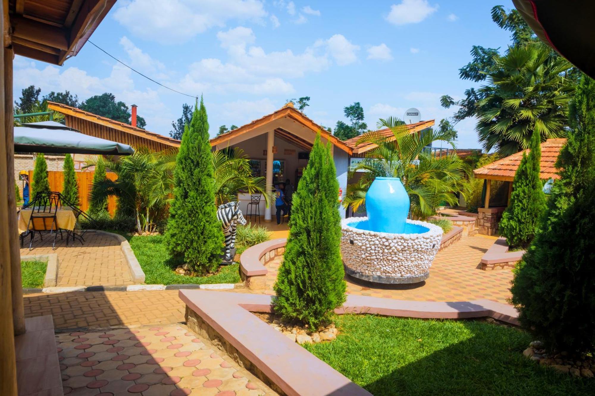 Centre Saint Vincent Pallotti Kigali Exterior foto
